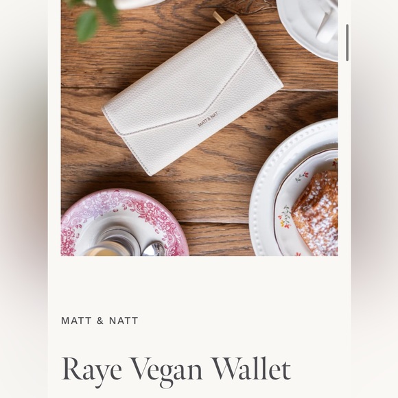 Jillian Harris: The Jilly Box Spring 2026 New and Complete Seasonal gift box. - Picture 13 of 16